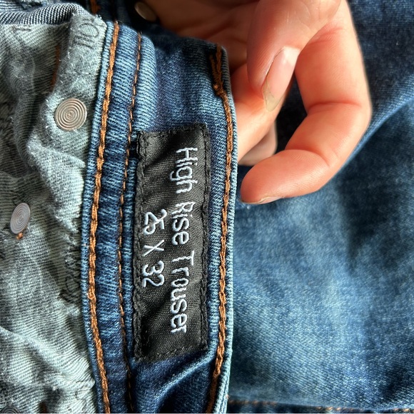 Rock and roll denim high rise trousers, 25x32 - Picture 6 of 7